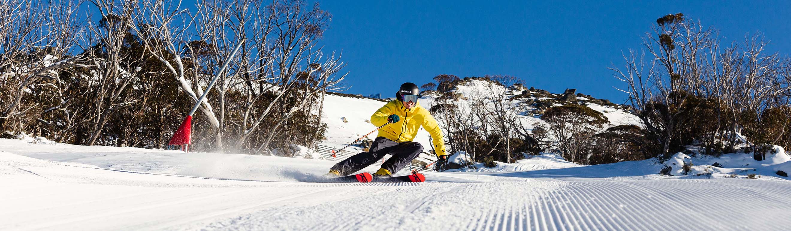 ski gear hire thredbo
