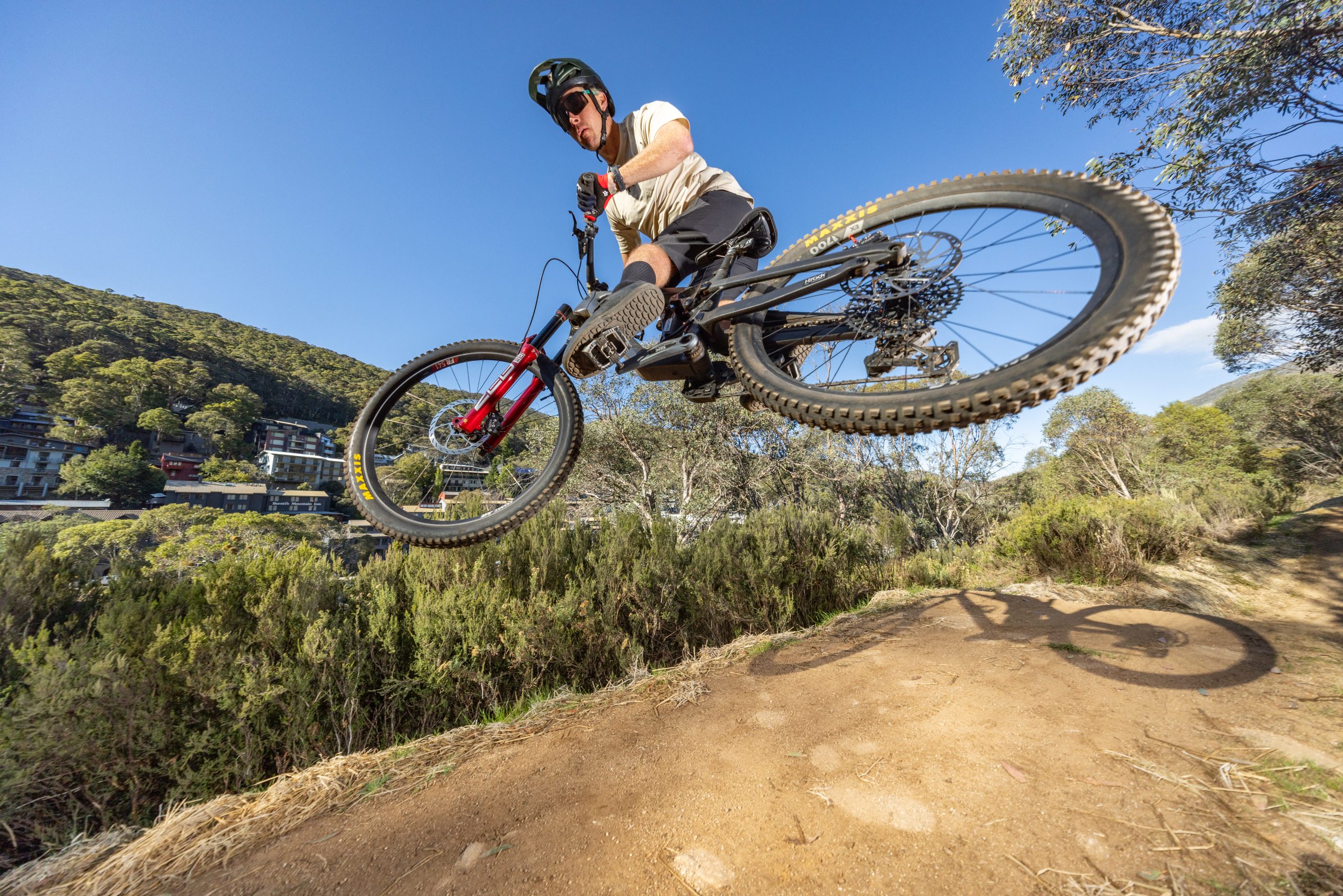 Thredbo Mtb Downhill Mountain Bike Riding Thredbo Mtb Pass Mtb